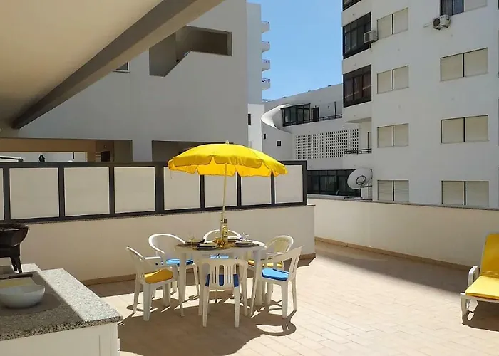 T2 Tahiti - Terraco, Familiar, Garagem, Wifi Apartament *