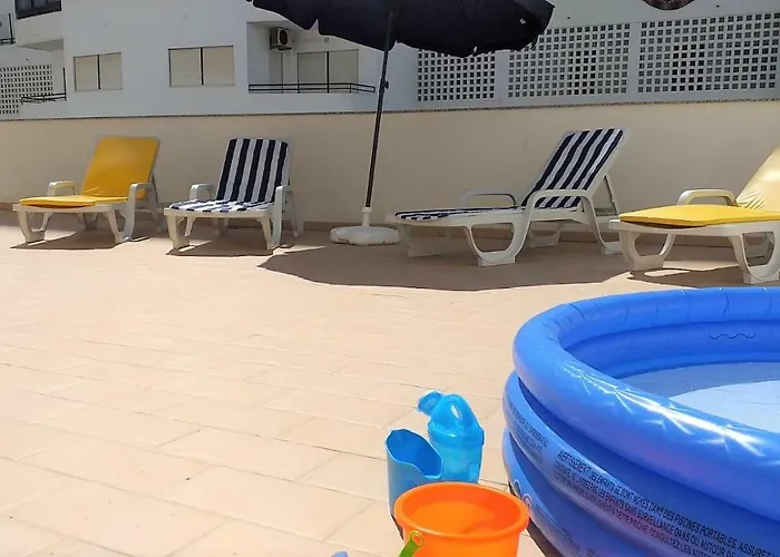 Apartament T2 Tahiti - Terraco, Familiar, Garagem, Wifi *