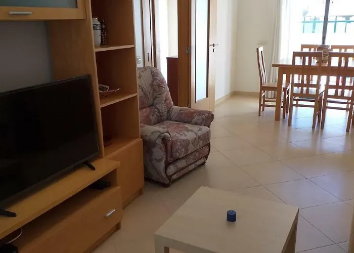 T2 Tahiti - Terraco, Familiar, Garagem, Wifi Apartament