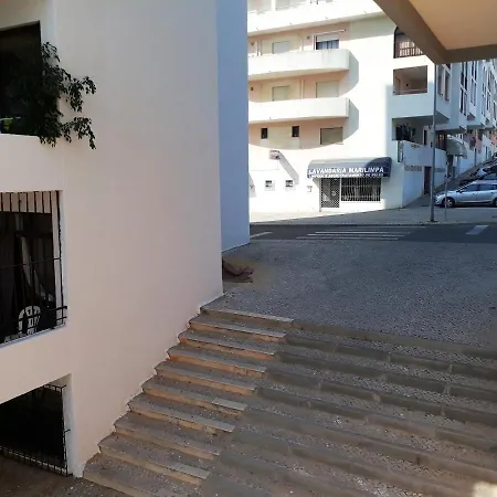 T2 Tahíti - Terraço, Familiar, Garagem, Wifi Quarteira