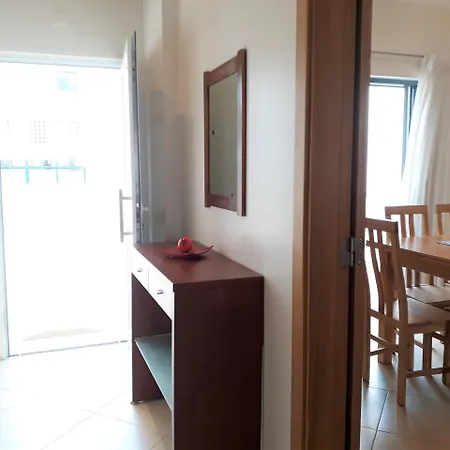 T2 Tahíti - Terraço, Familiar, Garagem, Wifi * Quarteira